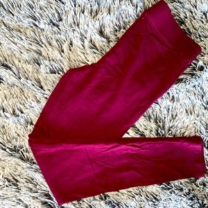 Burgundy leggings